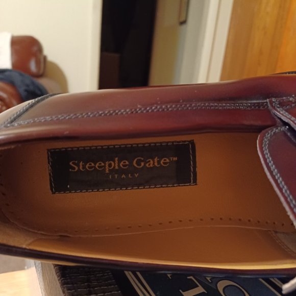 Mens designer slip on dress shoes